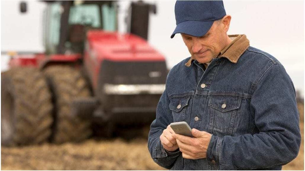 Farmer calling support to get his carrier account number and transfer PIN